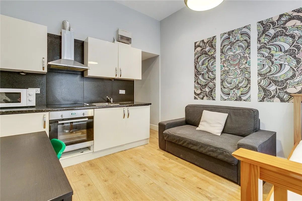 Collingham Place, SW5 Landstones