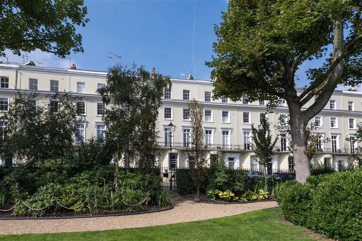 Norland Square, W11 Landstones