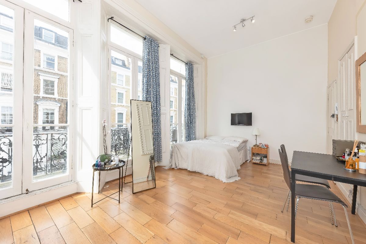 Collingham Place, SW5 Landstones