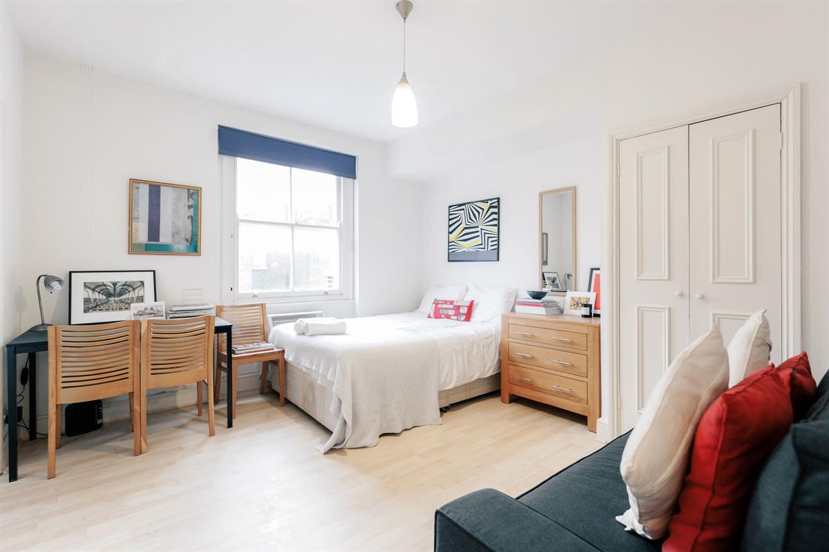 Collingham Place, SW5 Landstones