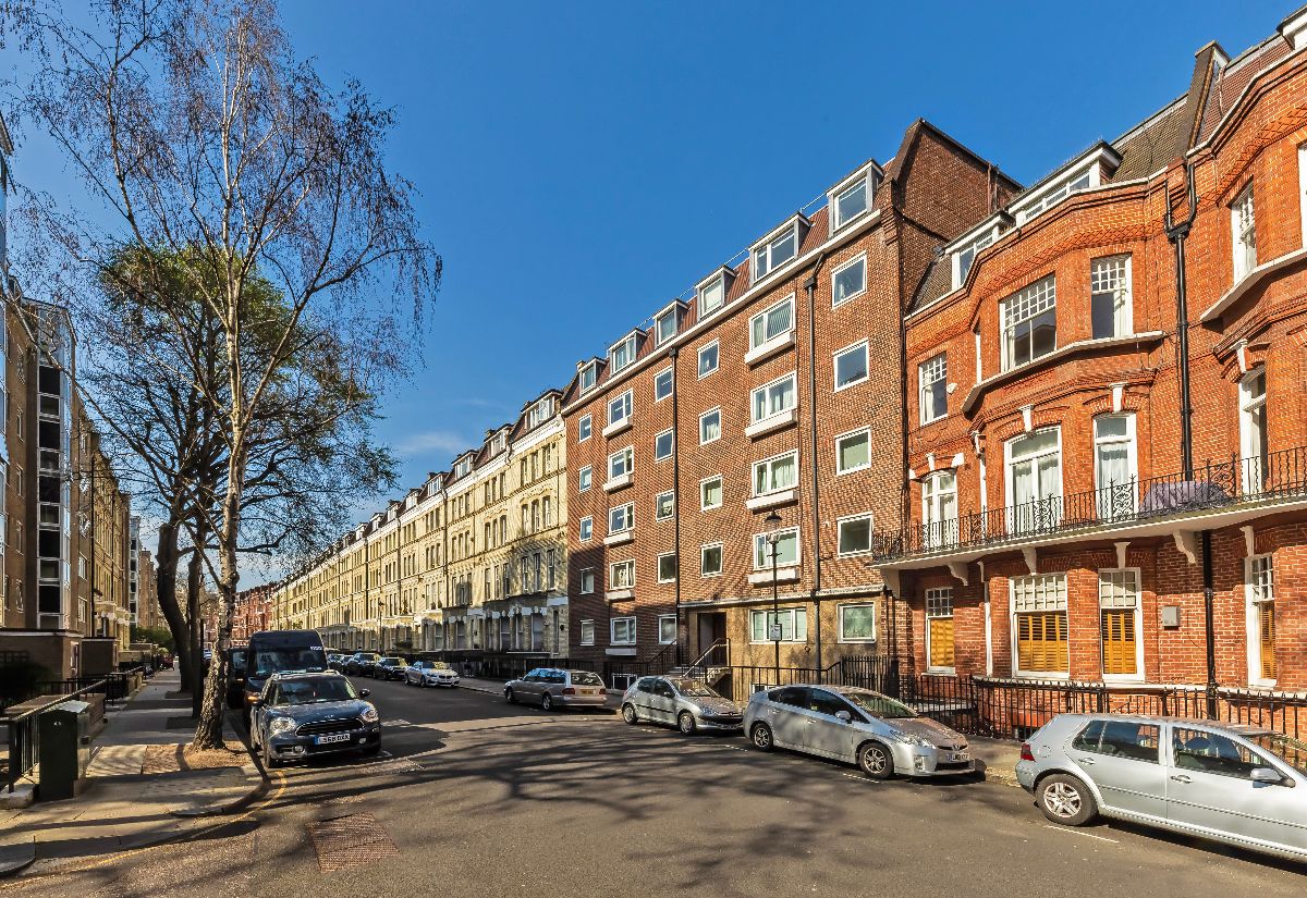 Elm Park Gardens, SW10 Landstones