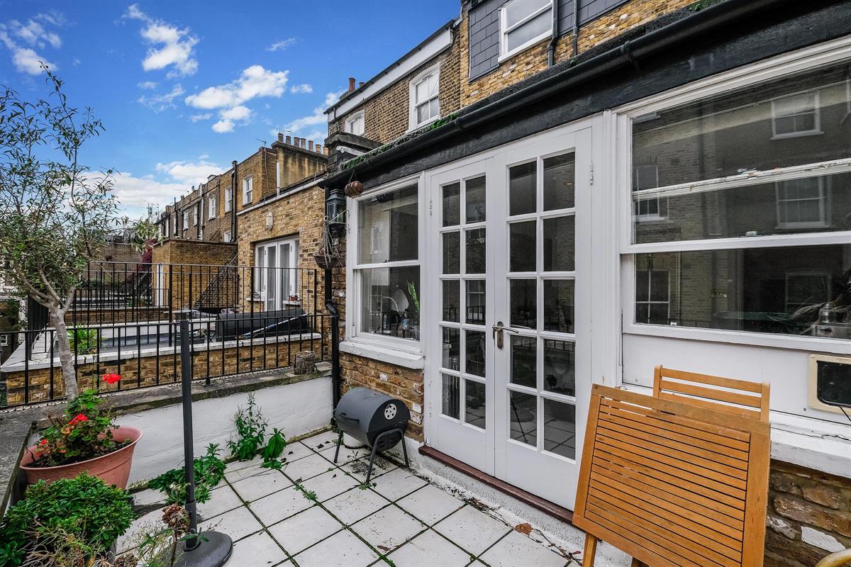 Collingham Place, SW5 Landstones